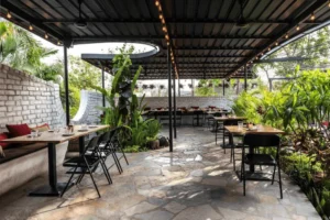 Properti untuk Kafe dan Restoran: 