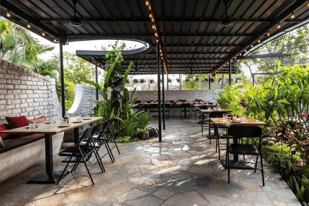 Properti untuk Kafe dan Restoran: Lokasi dan Desain yang Tepat